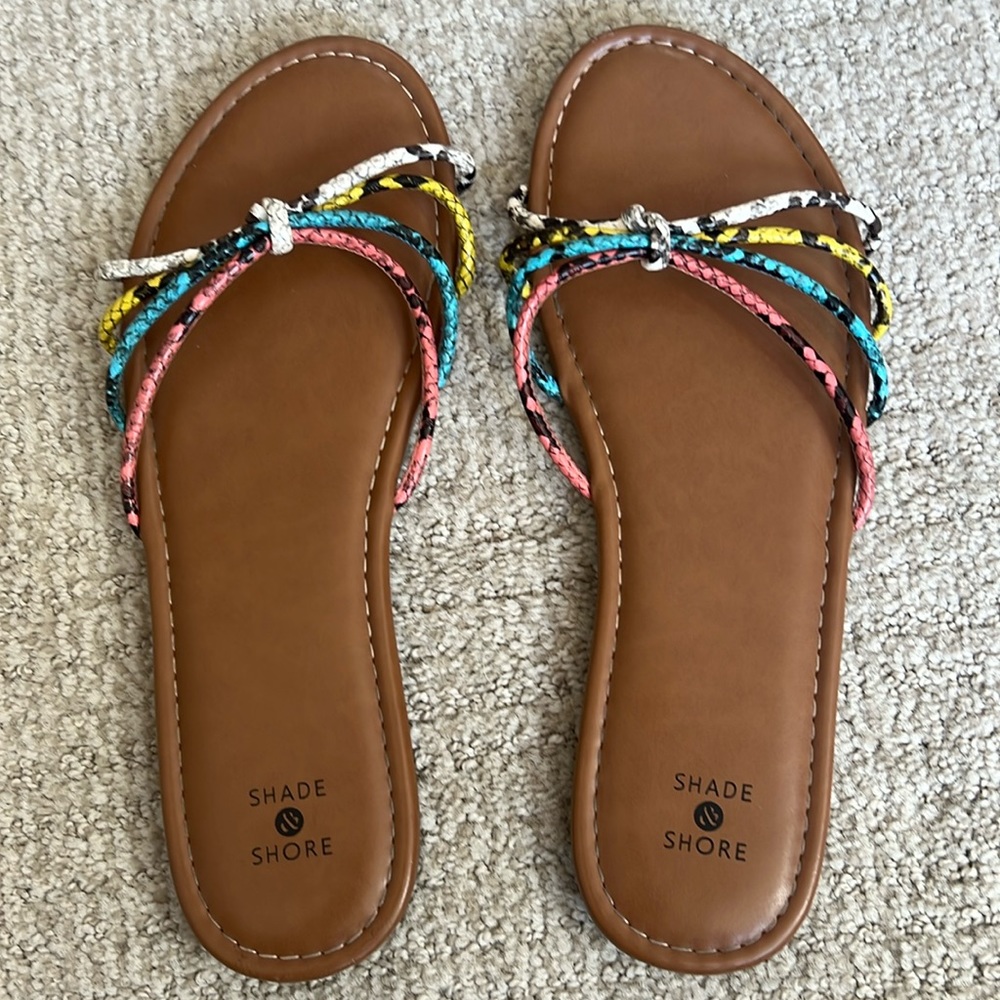 Snakeskin sandals 🐍 size 9